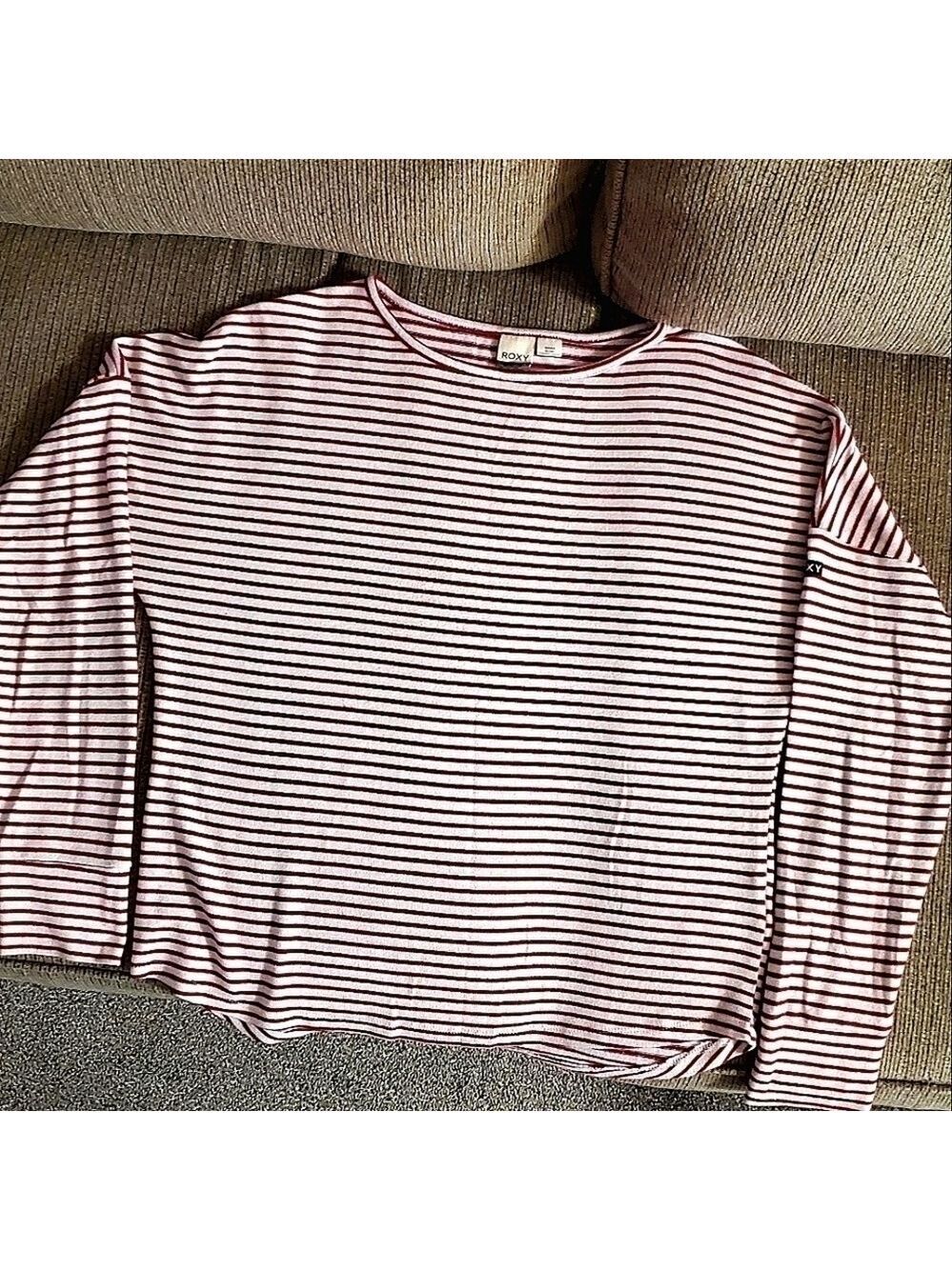 ROXY STRIPED KNIT SWEATER LONG SLEEVE BATWING SCOOP NECK RED WHITE WOMANS SMALL - Picture 6 of 6